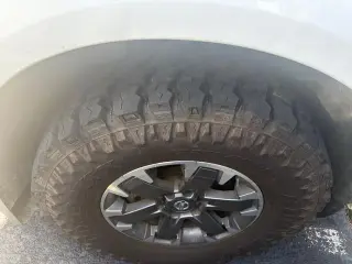 Nissan Frontier 2019 4x4 PRO-4X 4p Camioneta Cabina Doble 5 ft. SB 6M