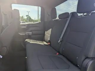 Chevrolet Silverado 1500 2021 4x4 Custom Trail Boss 4p Camión Cabina Doble 5.8 ft. CB