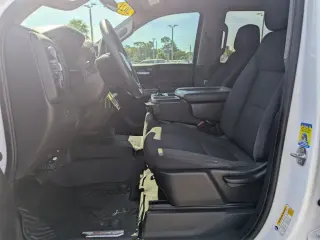 Chevrolet Silverado 1500 2021 4x4 Custom Trail Boss 4p Camión Cabina Doble 5.8 ft. CB