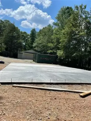 Mendez Concrete Construction L