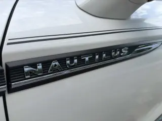 Lincoln Nautilus 2019 AWD Reserve 4p SUV