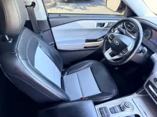 Ford Explorer 2023 XLT 4p SUV