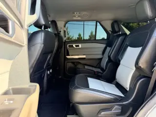Ford Explorer 2023 XLT 4p SUV