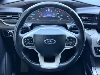 Ford Explorer 2023 XLT 4p SUV