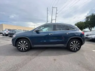 Mercedes-Benz GLA 2023 4x4 GLA 250 4MATIC SUV de 4 puertas