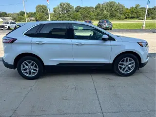 Ford Edge 2022 AWD SEL 4dr Crossover
