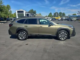 Subaru Outback 2025 AWD Limited 4dr Crossover
