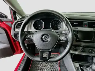 Volkswagen Golf 2015 TDI S 4p Hatchback 6M