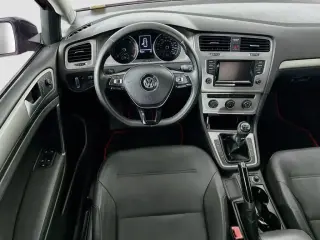 Volkswagen Golf 2015 TDI S 4p Hatchback 6M