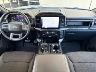 Ford F-150 2023 4x4 XLT 4p SuperCrew 5.5 ft. CB