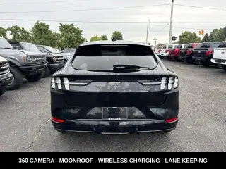 Ford Mustang Mach-E 2023 AWD GT 4dr SUV