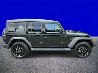 Jeep Wrangler Unlimited 2022 4x4 Sport 4p SUV