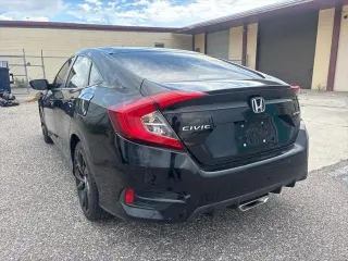 Honda Civic 2019 Sport 4p Sedán 6M