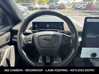 Ford Mustang Mach-E 2023 AWD GT 4dr SUV