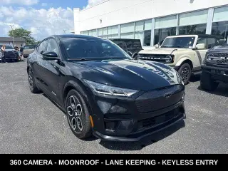 Ford Mustang Mach-E 2023 AWD GT 4dr SUV