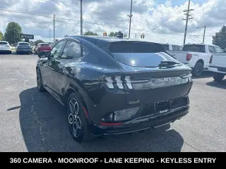 Ford Mustang Mach-E 2023 AWD GT 4dr SUV