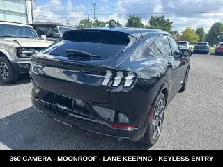 Ford Mustang Mach-E 2023 AWD GT 4dr SUV