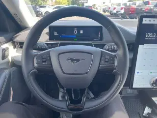 Ford Mustang Mach-E 2023 AWD Premium 4dr SUV