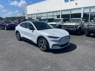 Ford Mustang Mach-E 2023 AWD Premium 4dr SUV