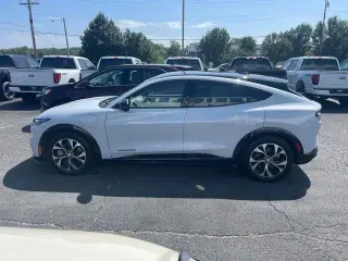 Ford Mustang Mach-E 2023 AWD Premium 4dr SUV