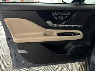 Lincoln Corsair 2026 Reserve 4p SUV