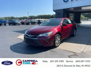 Toyota Camry 2015 XLE 4p Sedan