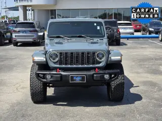 Jeep Wrangler 2024 4x4 Rubicon SUV 4p