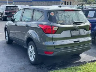 Ford Escape 2019 S 4p SUV