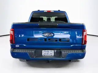 Ford F-150 2024 4x2 STX 4p SuperCrew 5.5 ft. SB