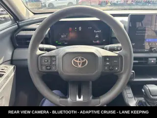 Toyota RAV4 2026 AWD LE 4p SUV