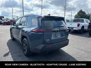 Toyota RAV4 2026 AWD LE 4p SUV