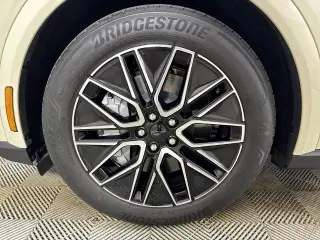 Ford Mustang Mach-E 2025 AWD Premium 4p SUV