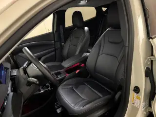 Ford Mustang Mach-E 2025 AWD Premium 4p SUV