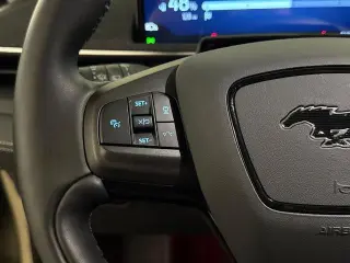 Ford Mustang Mach-E 2025 AWD Premium 4p SUV