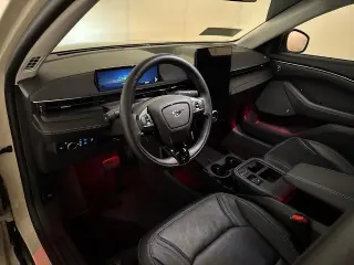 Ford Mustang Mach-E 2025 AWD Premium 4p SUV