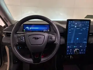 Ford Mustang Mach-E 2025 AWD Premium 4p SUV