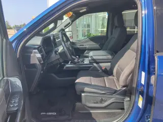 Ford F-150 2022 4x4 XLT 4p SuperCrew 5.5 ft. CA