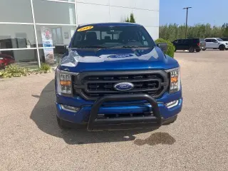 Ford F-150 2022 4x4 XLT 4p SuperCrew 5.5 ft. CA