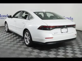 Honda Accord 2023 LX 4p Sedan