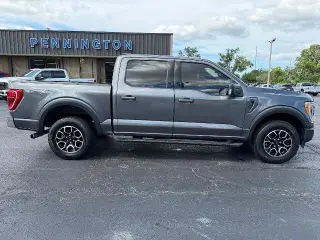 Ford F-150 2023 4x4 XLT 4p SuperCrew 5.5 ft. CB