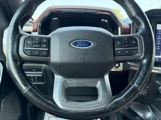 Ford F-150 2021 4x4 Lariat 4dr SuperCrew 5.5 ft. SB