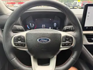 Ford Explorer 2025 AWD Active 4p SUV