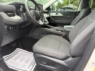 Ford Explorer 2025 AWD Active 4p SUV