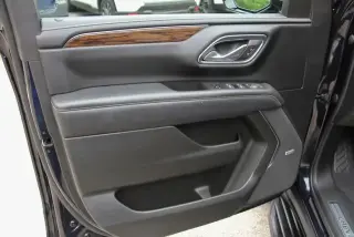Chevrolet Suburban 2023 4x4 Premier 4p SUV