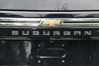 Chevrolet Suburban 2023 4x4 Premier 4p SUV
