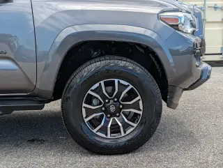 Toyota Tacoma 2021 4x2 TRD Sport 4p Doble Cabina 5.0 ft SB