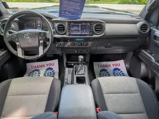 Toyota Tacoma 2021 4x2 TRD Sport 4p Doble Cabina 5.0 ft SB