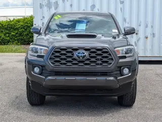 Toyota Tacoma 2021 4x2 TRD Sport 4p Doble Cabina 5.0 ft SB
