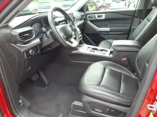 Ford Explorer 2024 AWD XLT 4p SUV