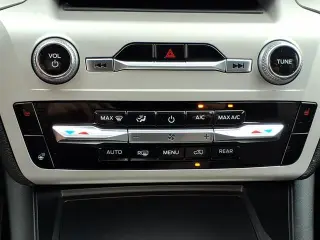 Ford Explorer 2024 AWD XLT 4p SUV